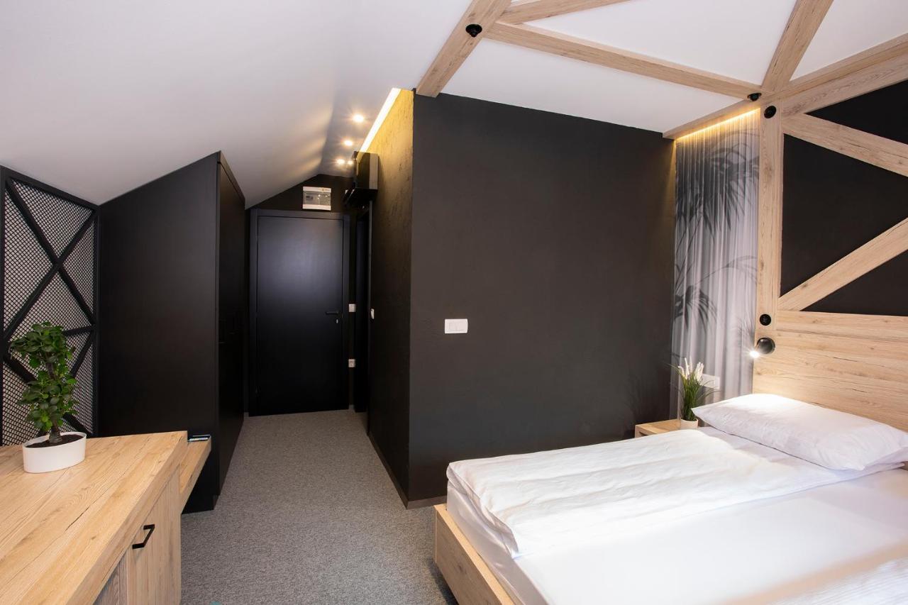 Rooms Bolero Naklo Esterno foto